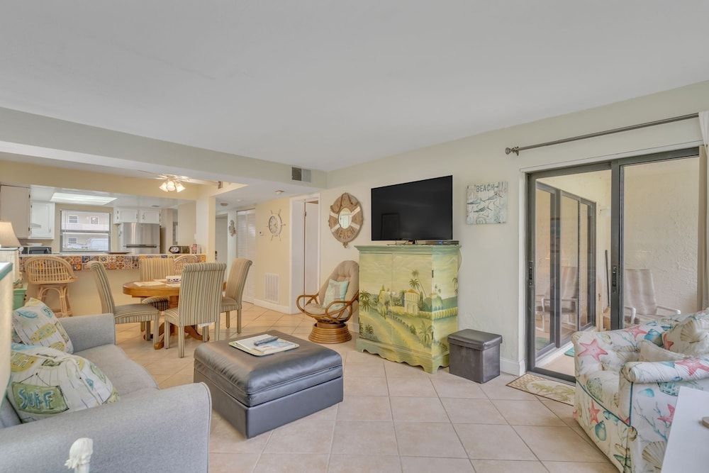 Condo, 1 Bedroom