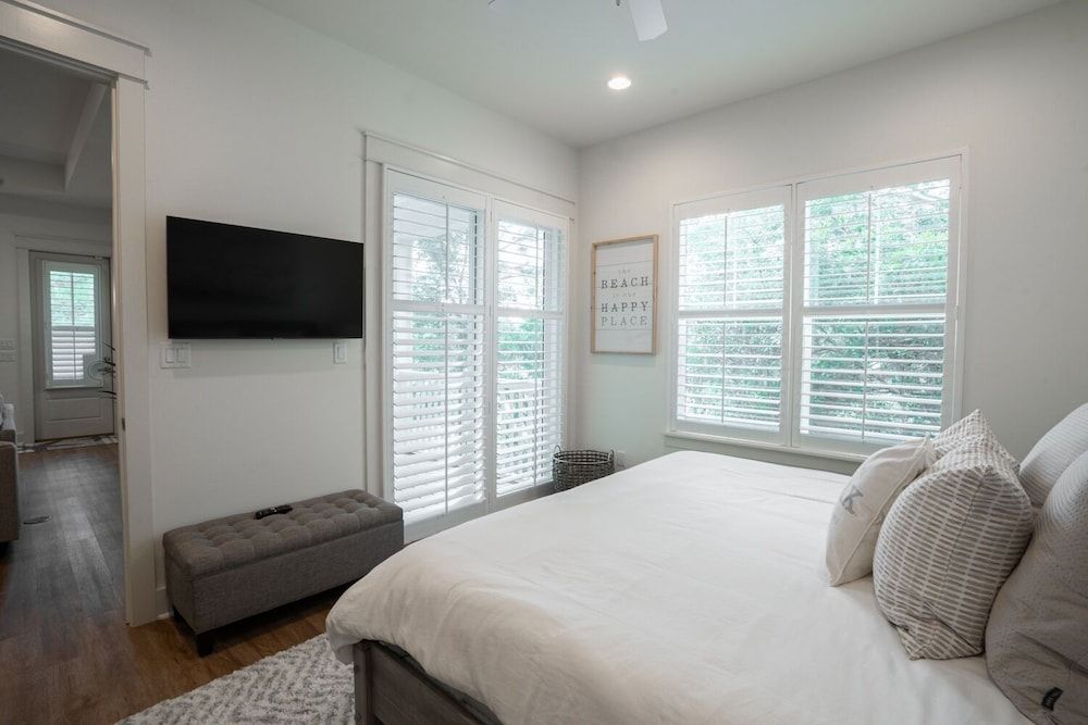 House, 2 Bedrooms