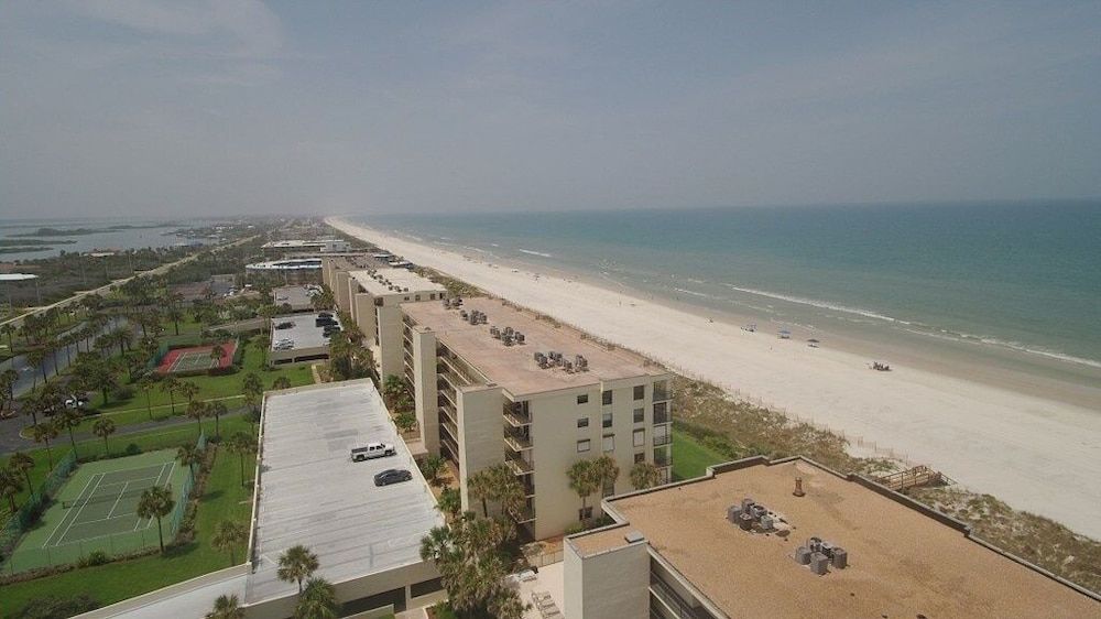 Condo, 3 Bedrooms