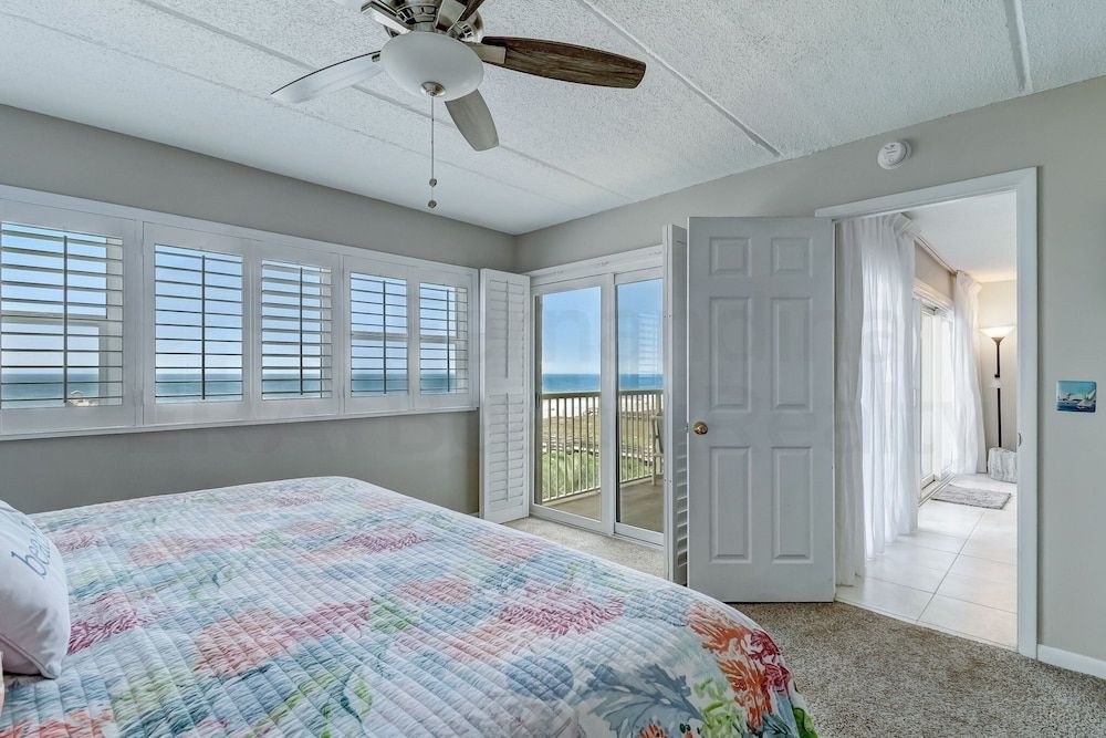 Condo, 3 Bedrooms