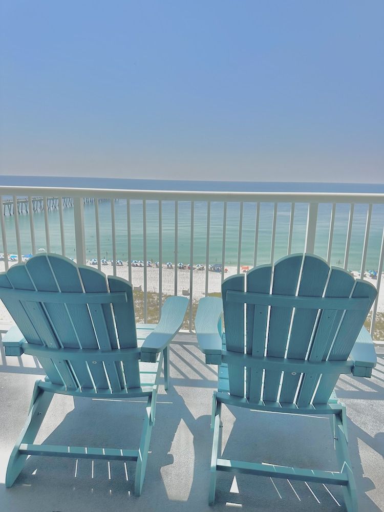 Condo, 3 Bedrooms