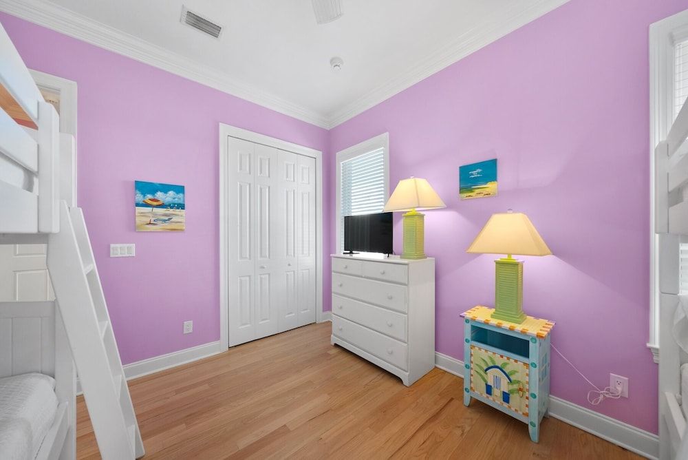 House, 4 Bedrooms
