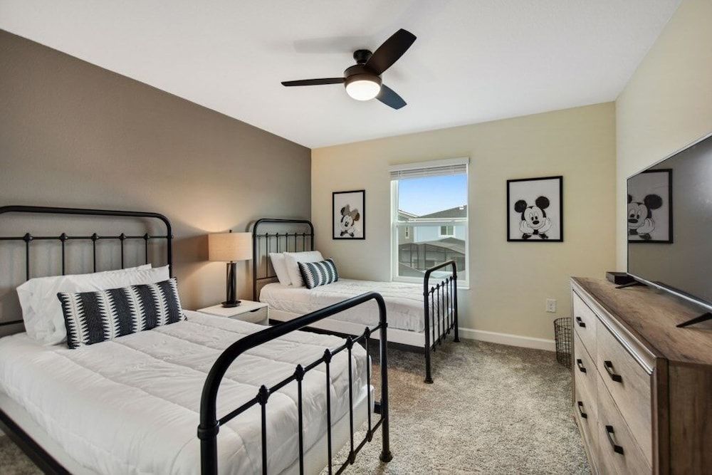 Townhome, 4 Bedrooms