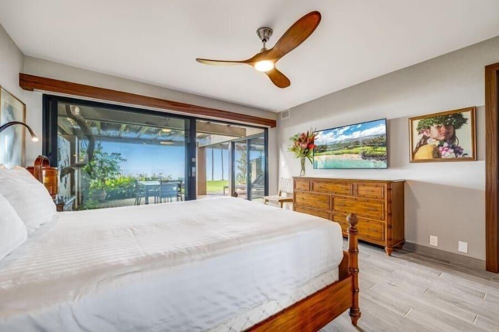 Condo, 3 Bedrooms