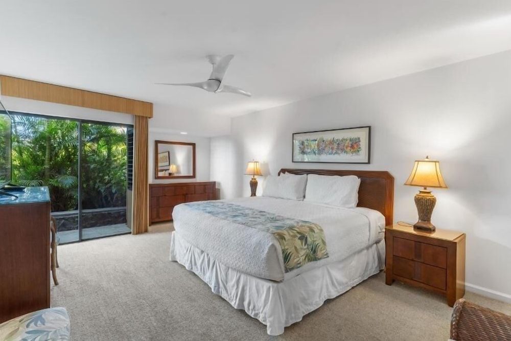 Condo, 2 Bedrooms