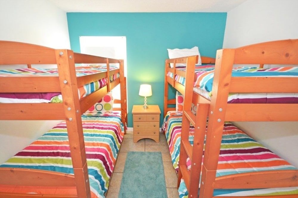 House, 4 Bedrooms