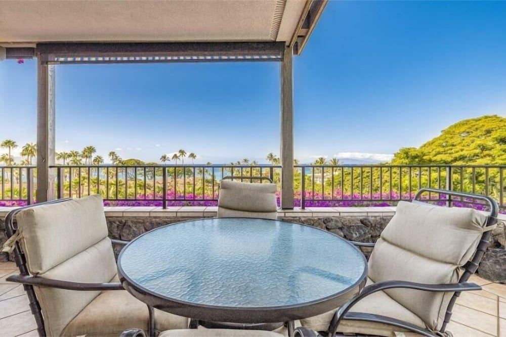 Condo, 2 Bedrooms