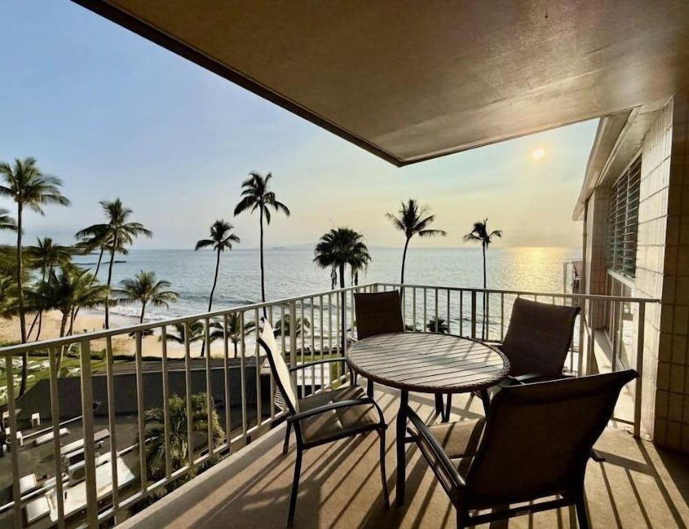 Condo, 2 Bedrooms