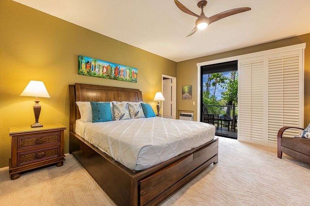 Condo, 2 Bedrooms
