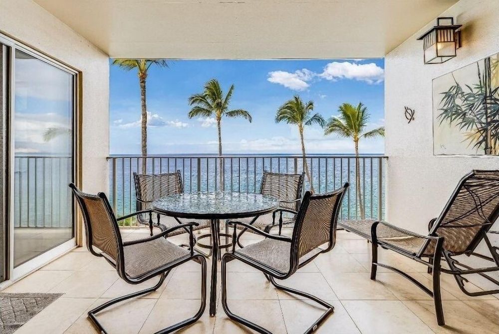 Condo, 2 Bedrooms