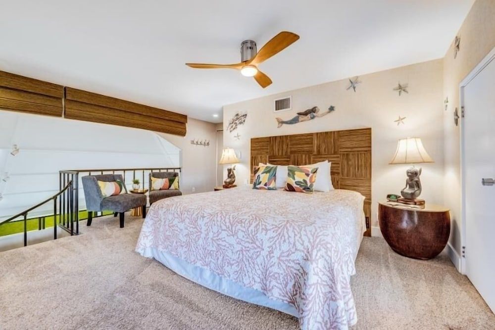 Condo, 2 Bedrooms
