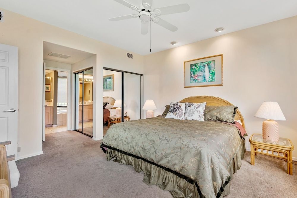 Condo, 2 Bedrooms