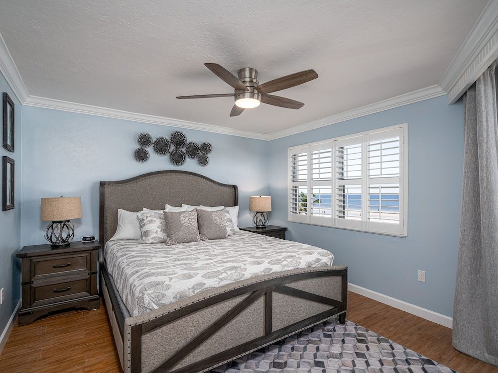 Condo, 2 Bedrooms