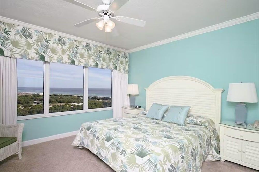 Condo, 2 Bedrooms