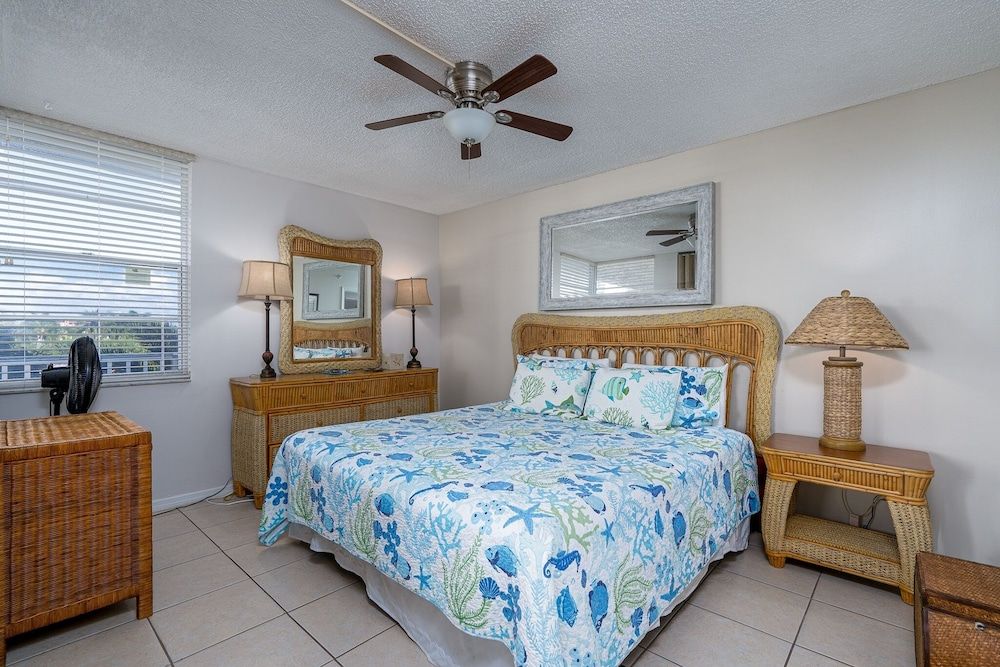 Condo, 1 Bedroom