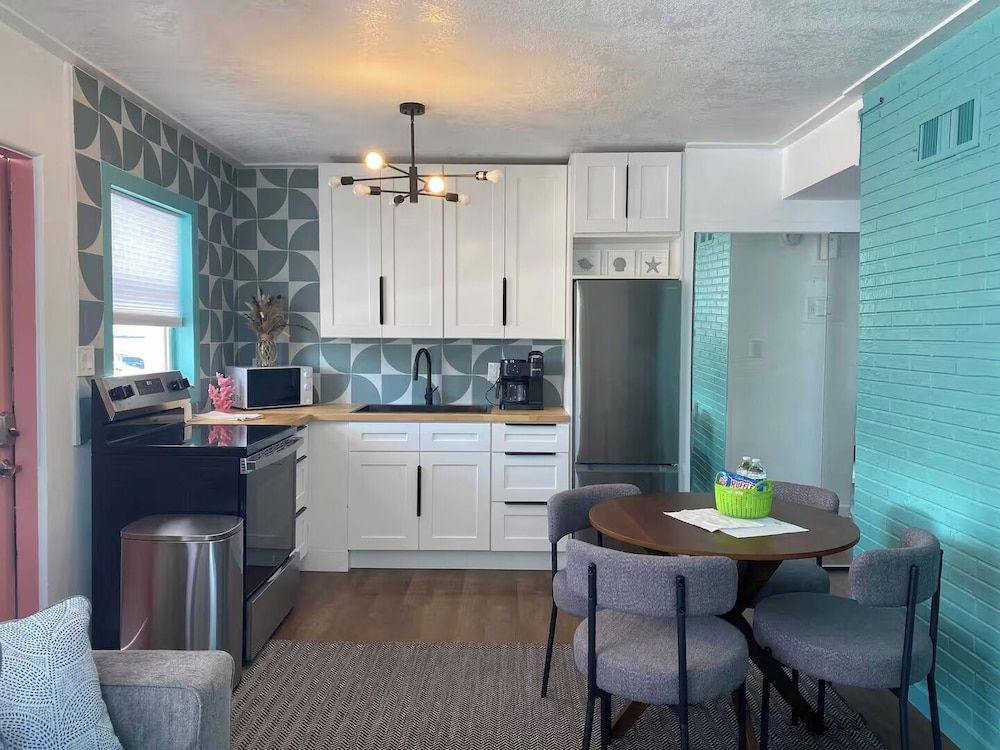 Oasis Palms Premium Suite, 1 Queen Bed with Sofa bed 5