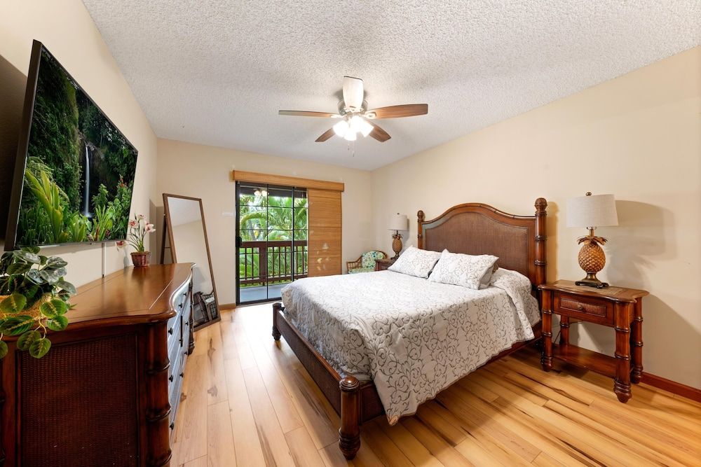 Condo, 3 Bedrooms