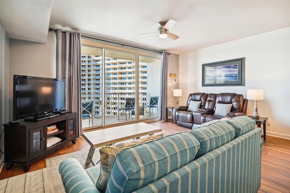 Condo, 1 Bedroom