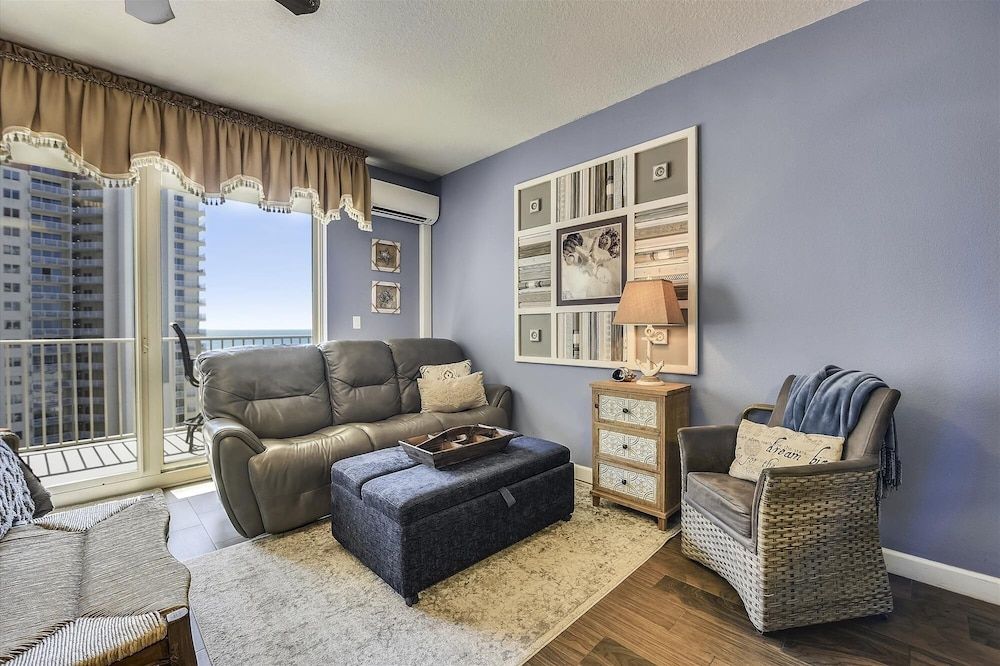 Condo, 1 Bedroom