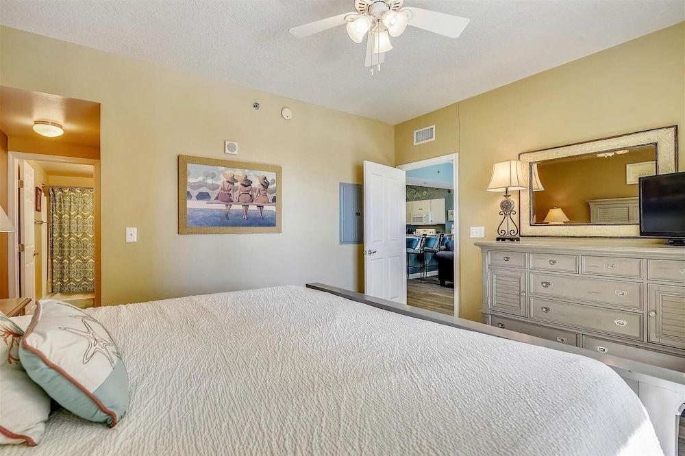 Condo, 1 Bedroom