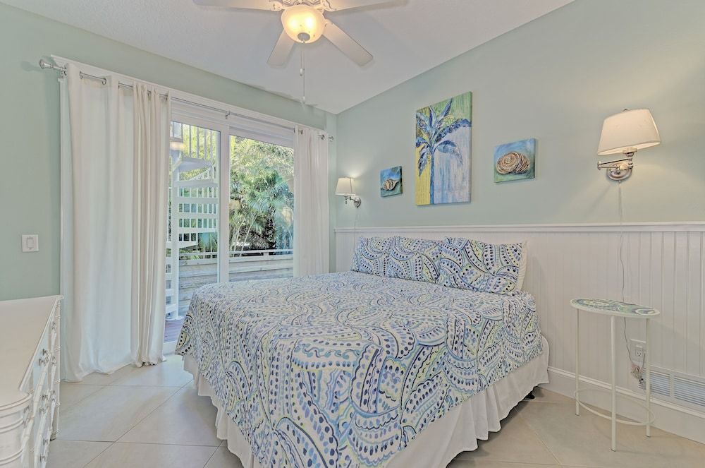 Townhome, 5 Bedrooms