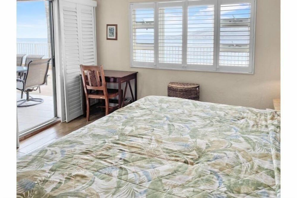 Condo, 3 Bedrooms