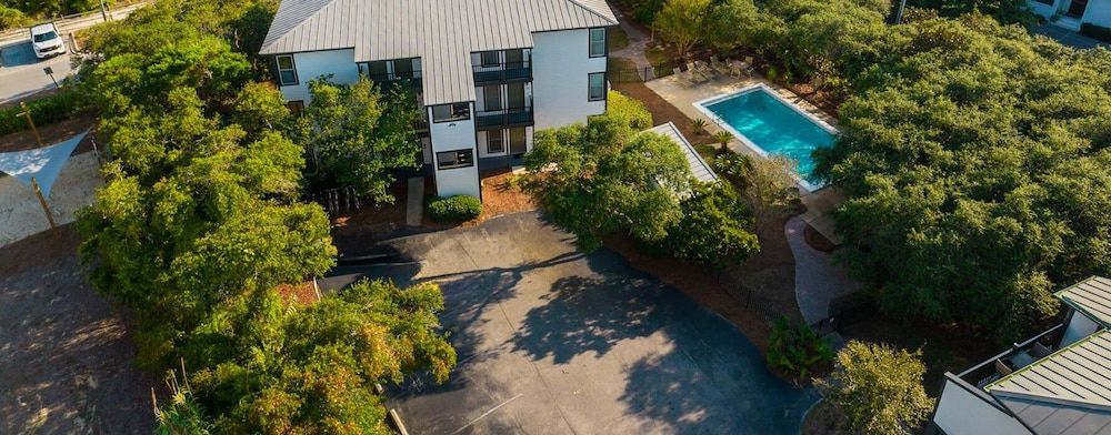 Condo, 1 Bedroom