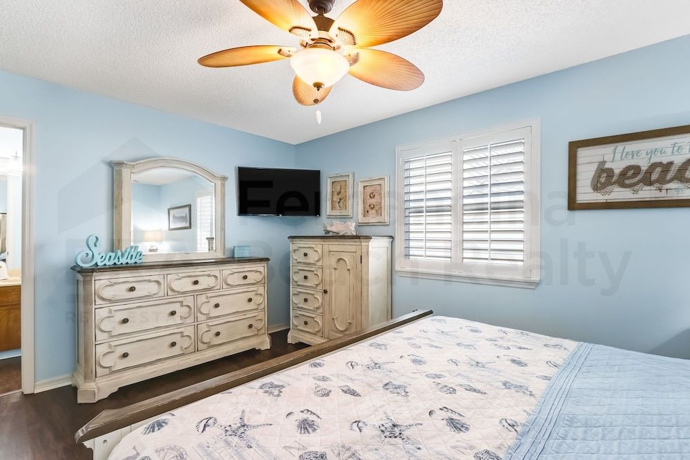 House, 2 Bedrooms