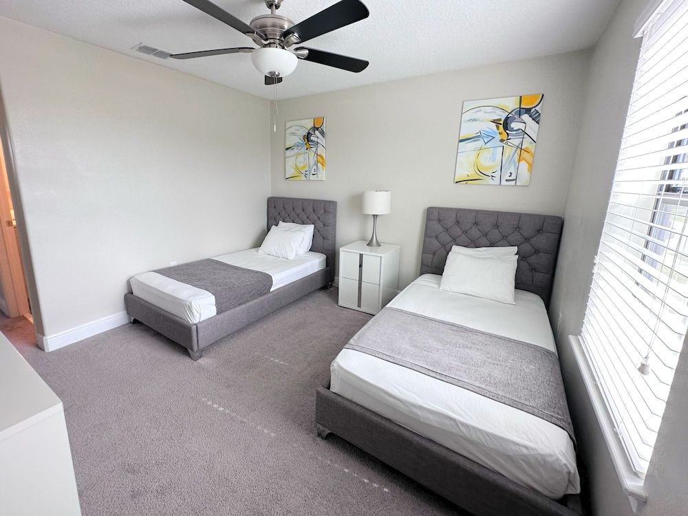 House, 4 Bedrooms