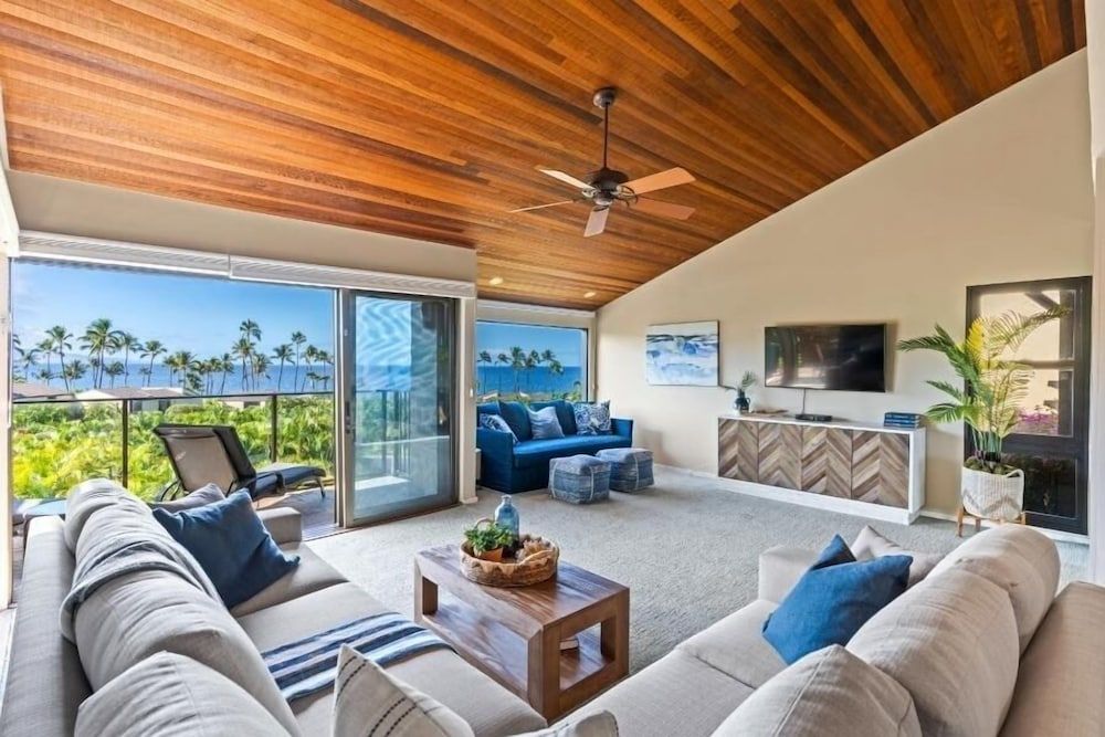 Condo, 2 Bedrooms