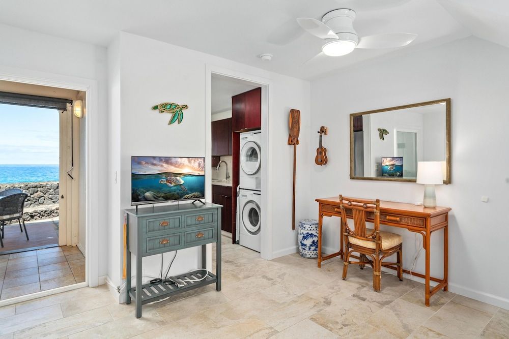 Condo, 2 Bedrooms