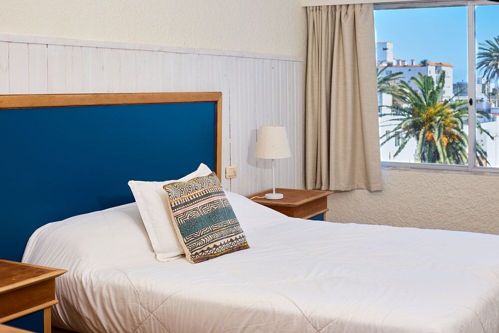 ZAG Coliving Basic Double or Twin Room 3