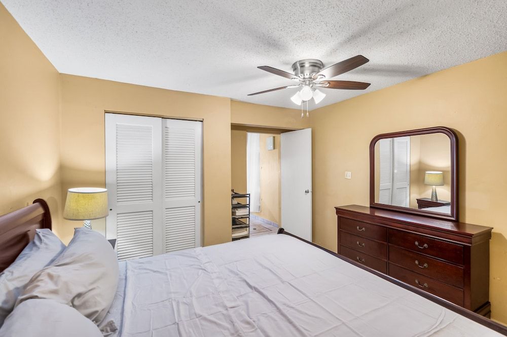 A Getaway To A Getaway 1 Bedroom Condo by RedAwning Condo, 1 Bedroom 9