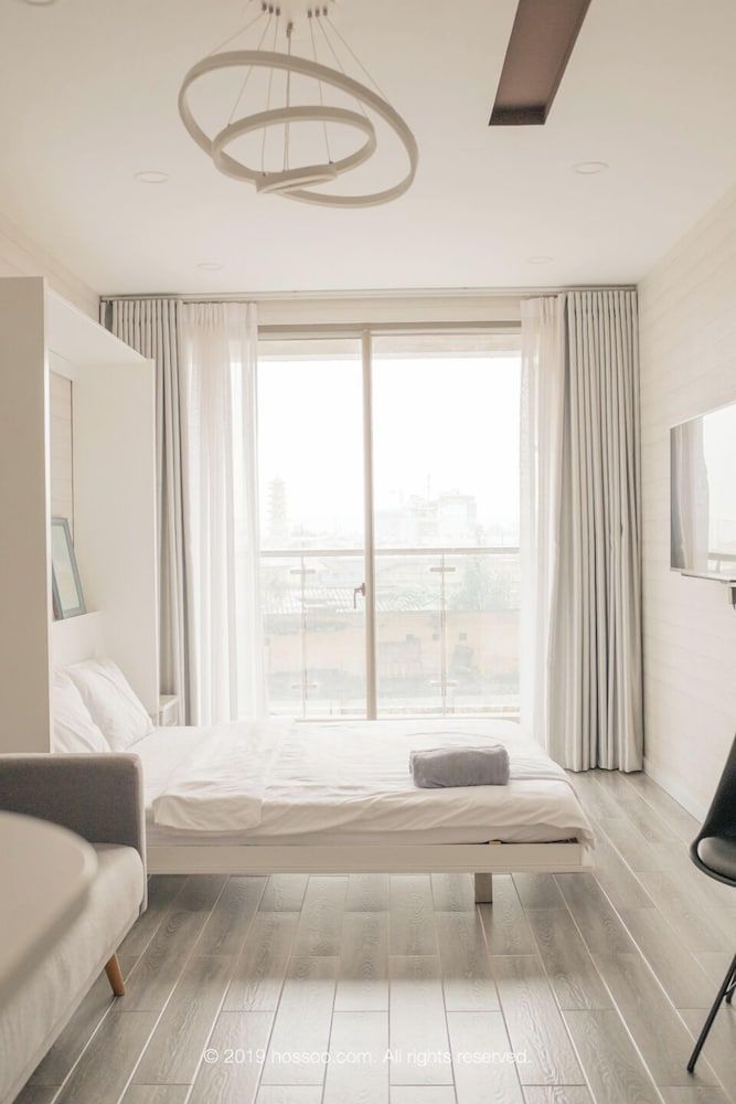 Basic Studio, City View