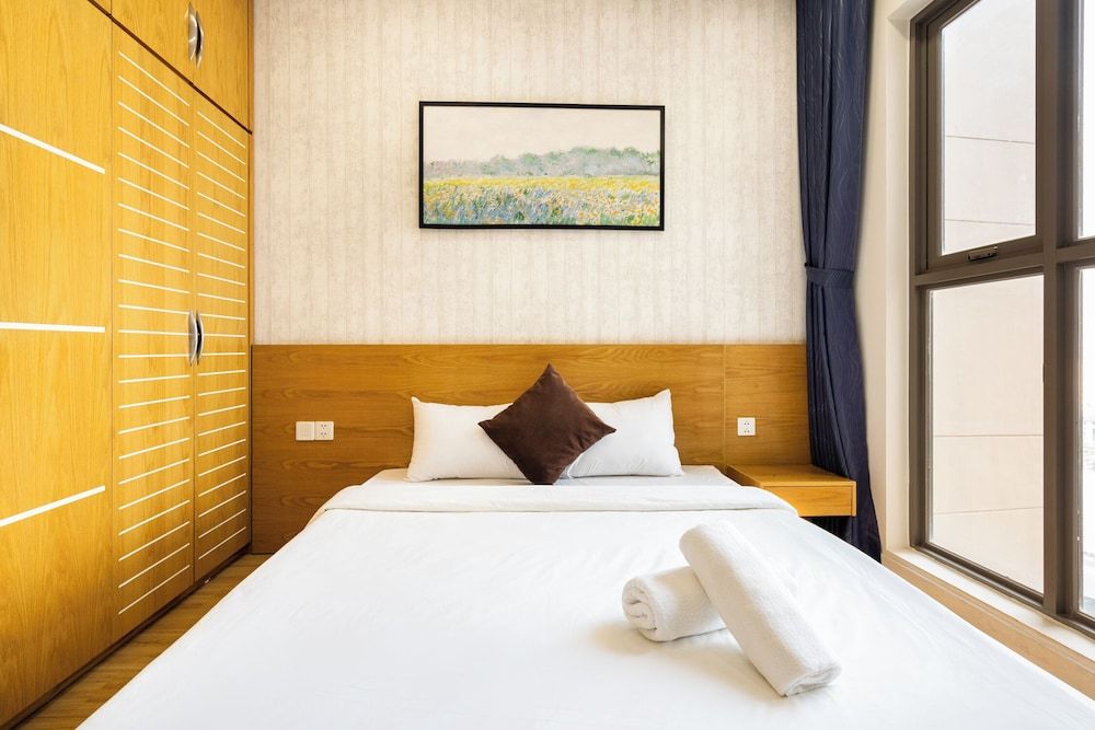 Luxury Apartment, 2 Bedrooms, Balcony, City View