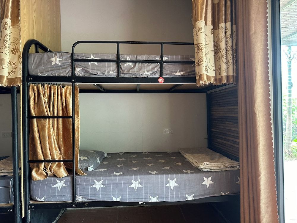 HaGiang Eco Bungalow Basic Shared Dormitory, Garden View 3