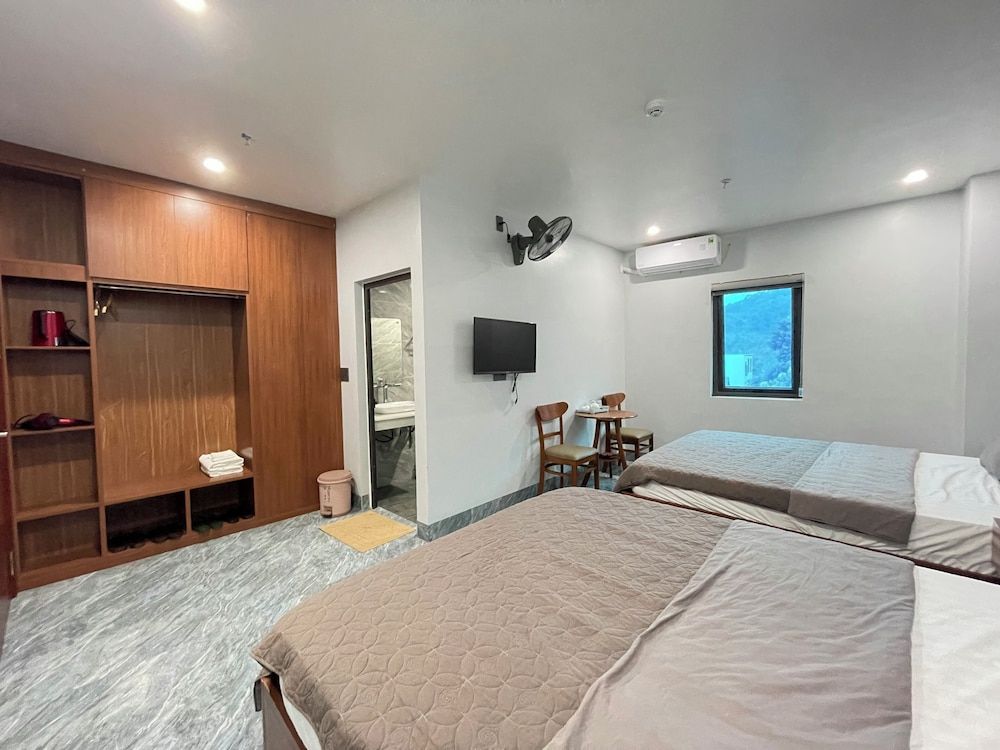 Như Ý Hotel Family Room, Mountain View 7
