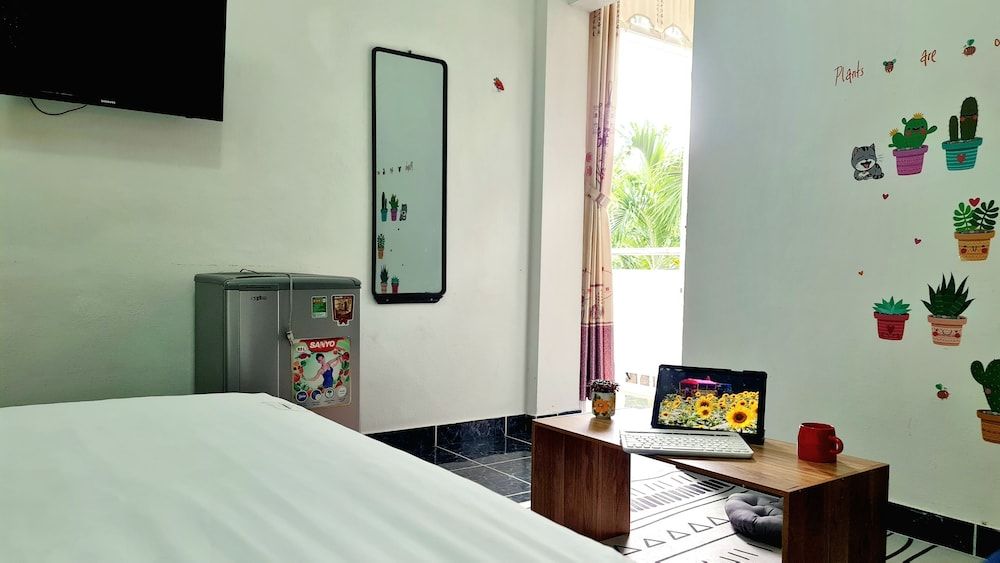 Deluxe Double Room, Balcony, Pool View