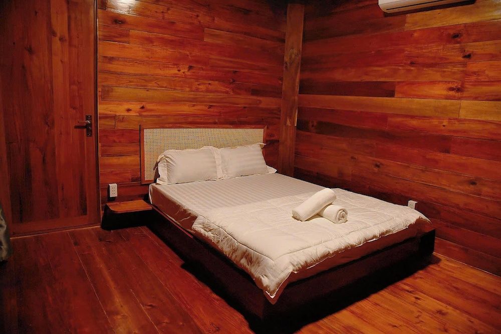 Romantic Single Room, Balcony, Ocean View
