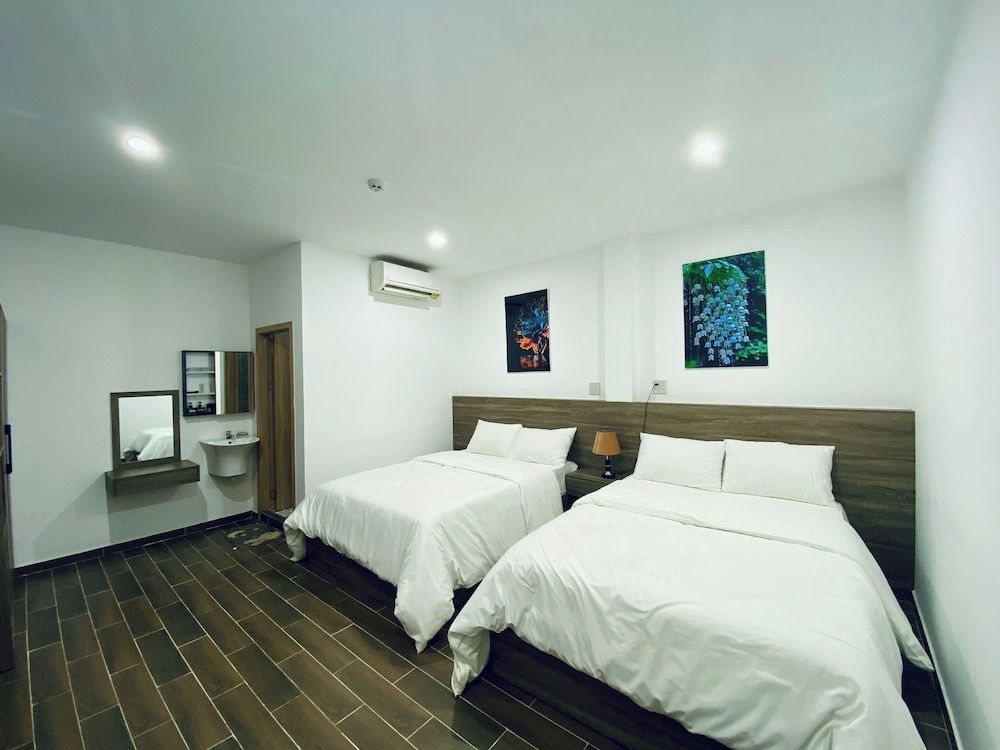 Hotel Caravelle Can Tho 2 Family Quadruple Room 14