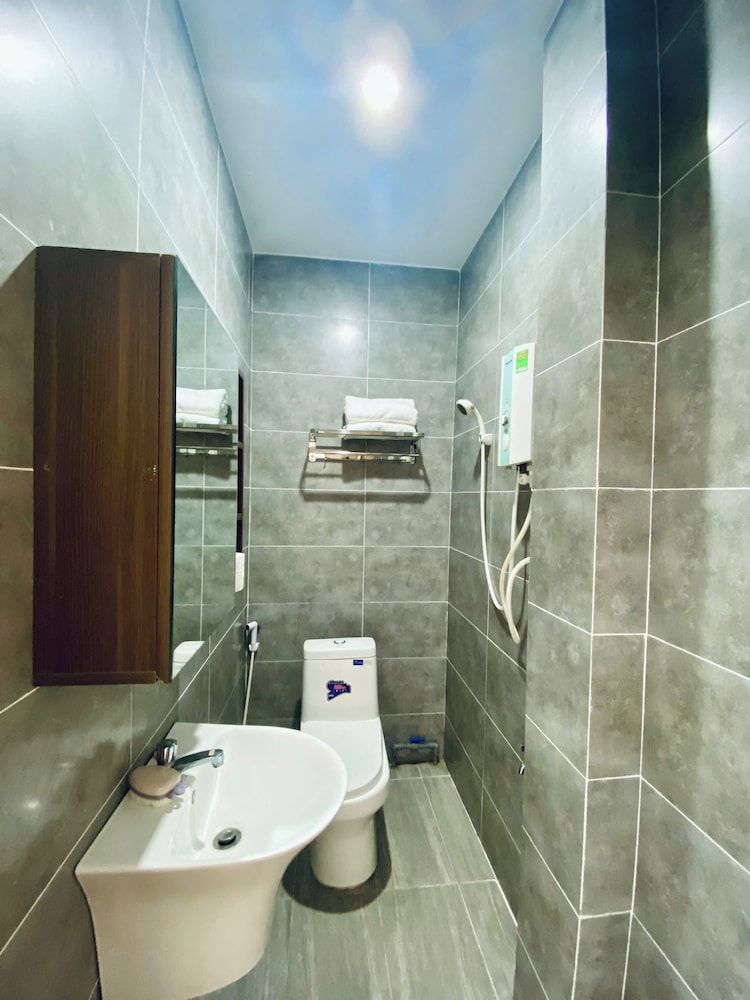 Hotel Caravelle Can Tho 2 Deluxe Double Room 16