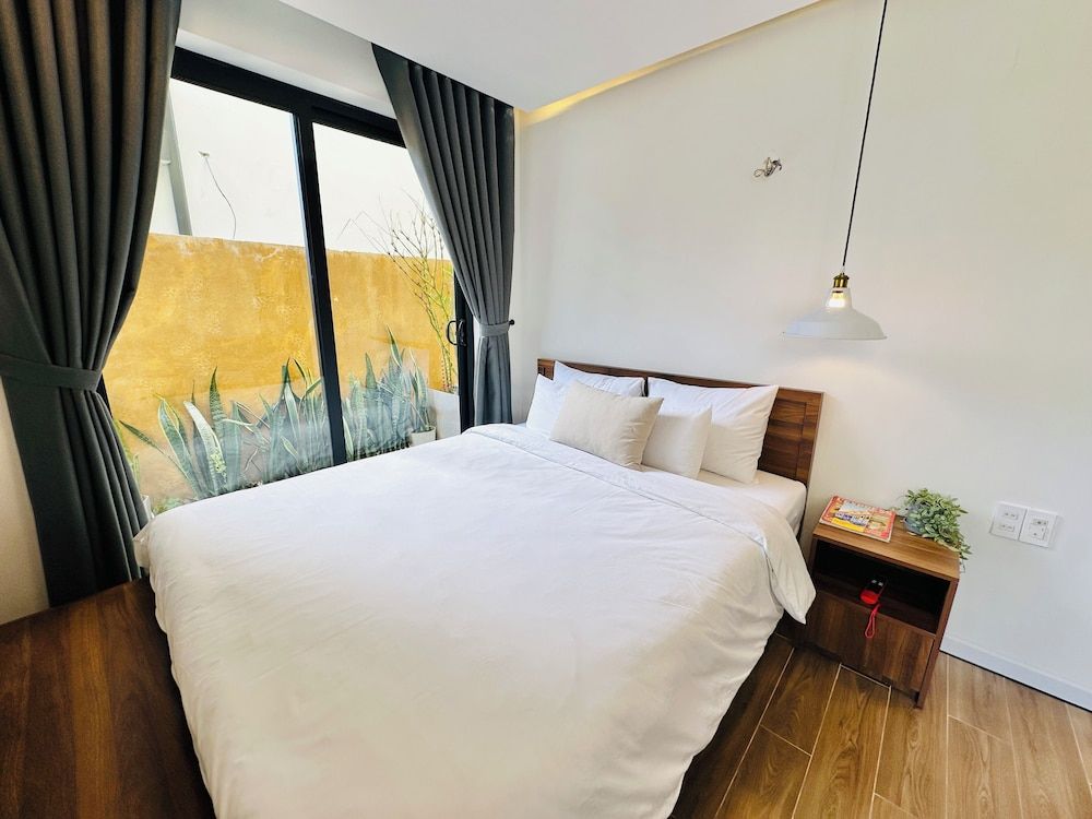 QR Hotel Dalat Studio, City View 8