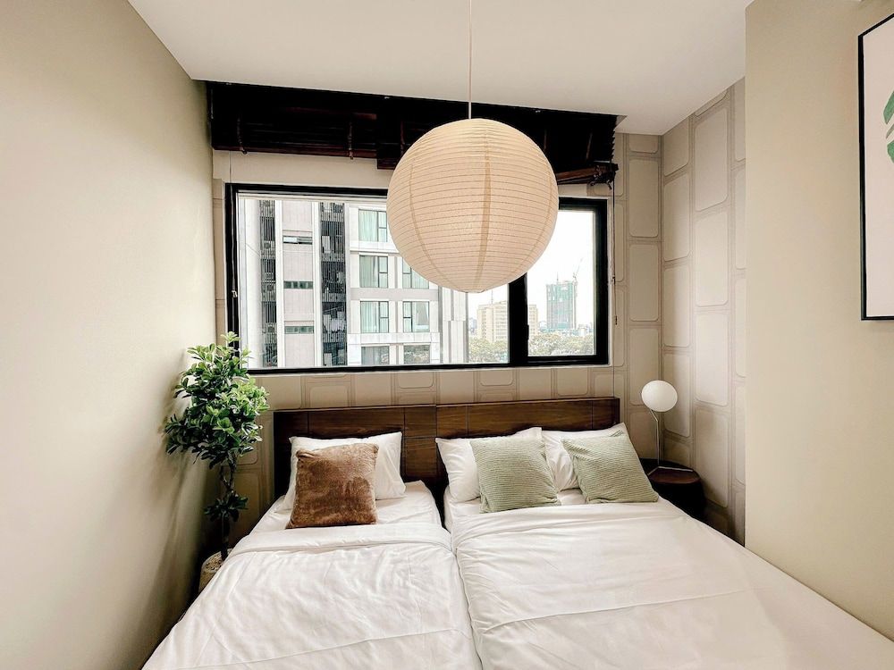 D1MENSION Deluxe Apartment, 2 Bedrooms, Balcony, City View 2