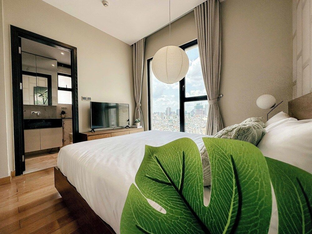 D1MENSION Deluxe Apartment, 2 Bedrooms, Balcony, City View 6