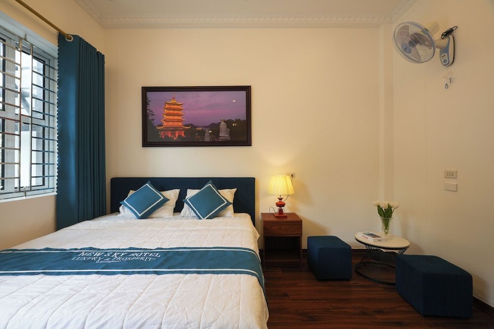 New Sky Hotel Superior Double Room 6