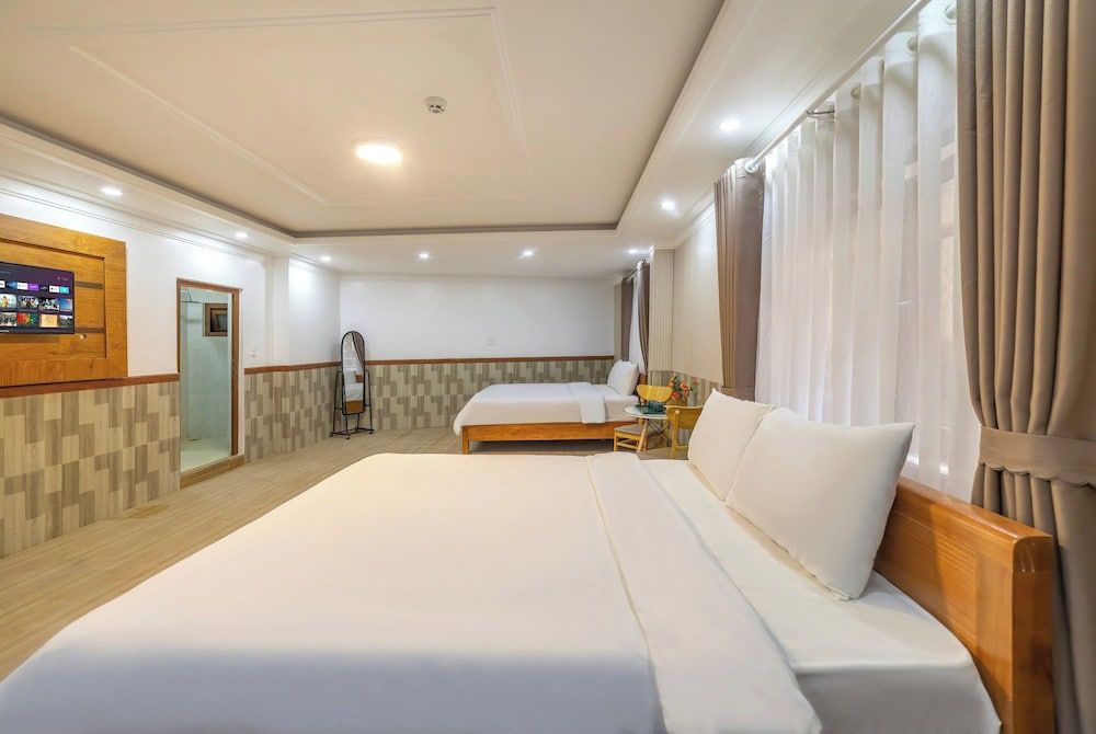 Clivia Hotel Dalat Standard Quadruple Room 2