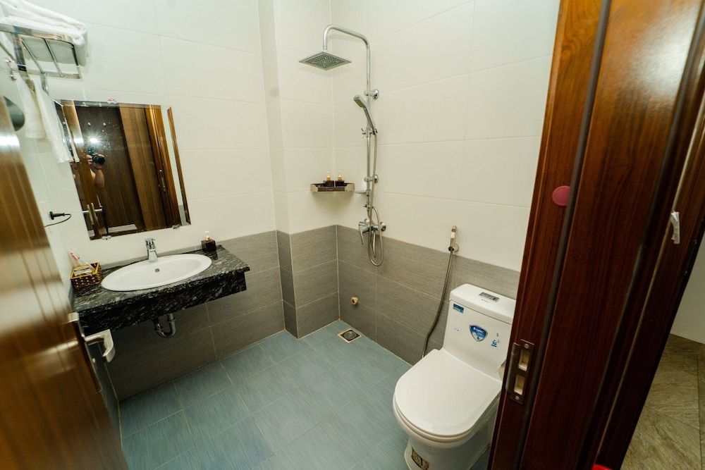 Sonne Hotel Basic Single Room 6