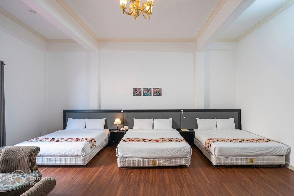 HUNG DAN DA LAT HOTEL Family Room 2