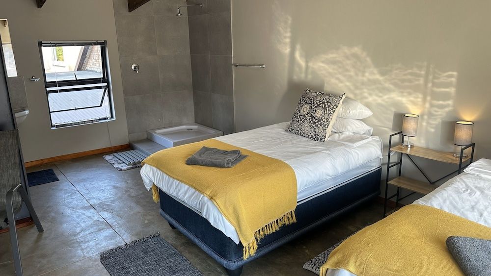 2-bed House in Dullstroom , Blue Crane Estate 66 House 11