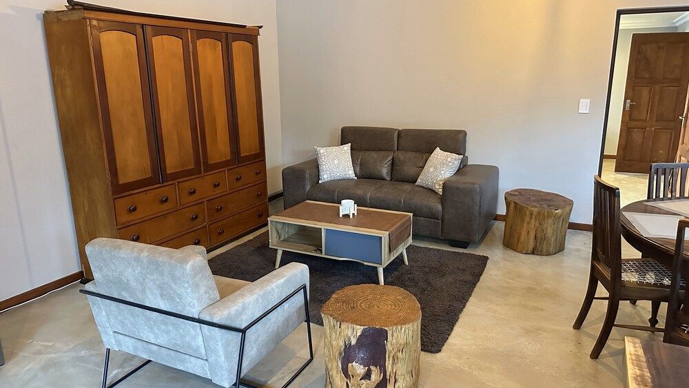 2-bed House in Dullstroom , Blue Crane Estate 66 House 20